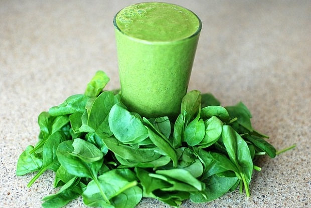 10 recettes de smoothies verts bons à la santé