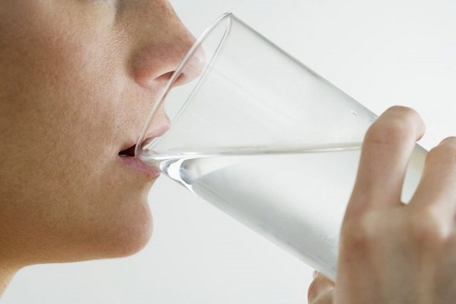boire de l'eau pour perdre graisse abdominale